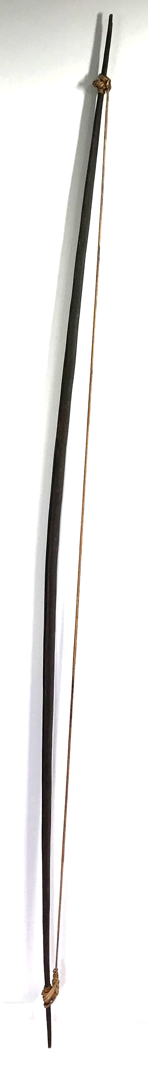 Papua New Guinea wood, fiber, string Bow. (1 of 12)
