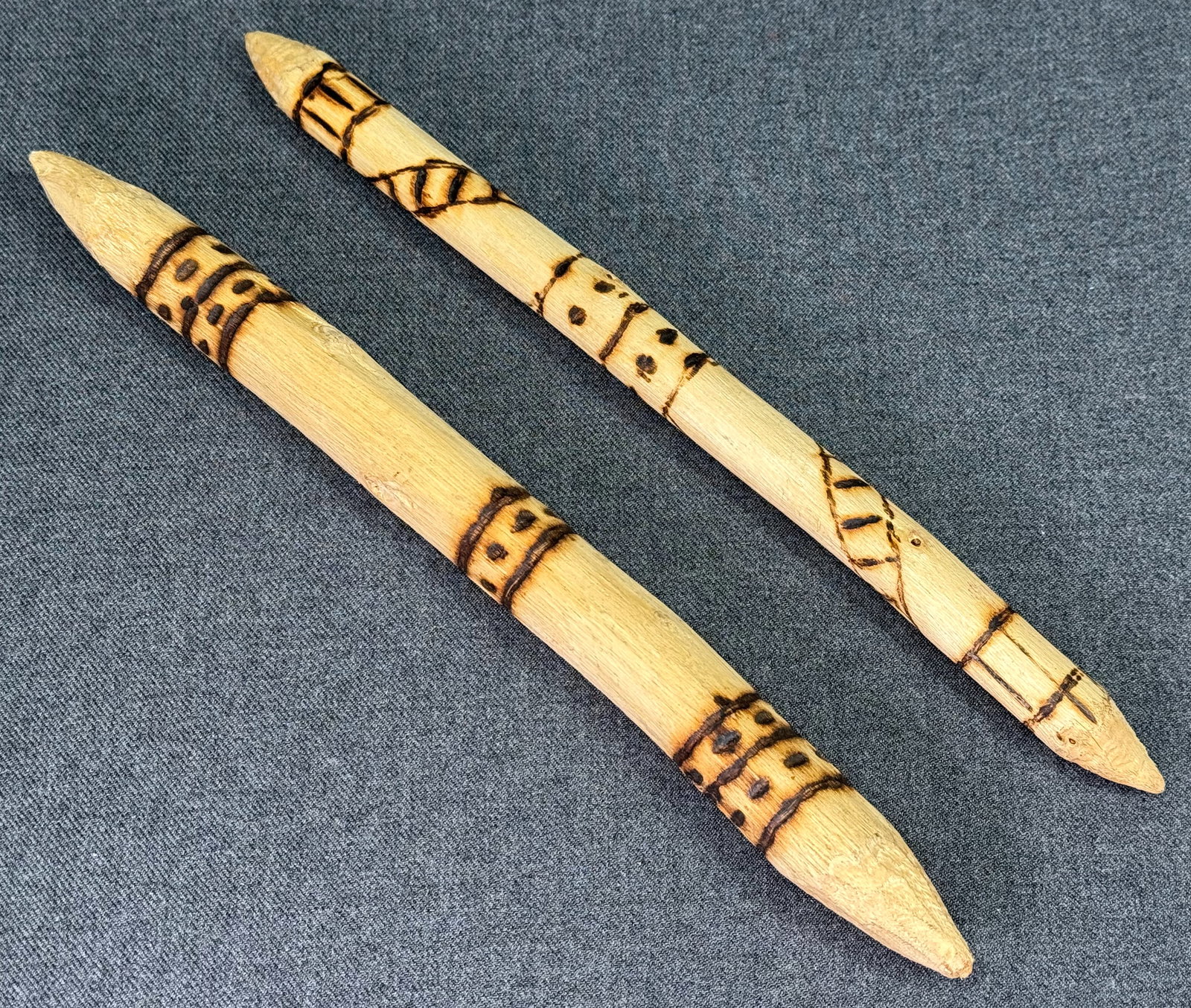Aboriginal Australia Pokerwork Wood Clap Sticks: IN HOUSE FLAT SHIPPING & HANDLING COST WITHIN ALL THE U.S. : 12 To bypass LiveShipping, and use our In-House shipping service for 12 or shipping combined for multiple lots, please select