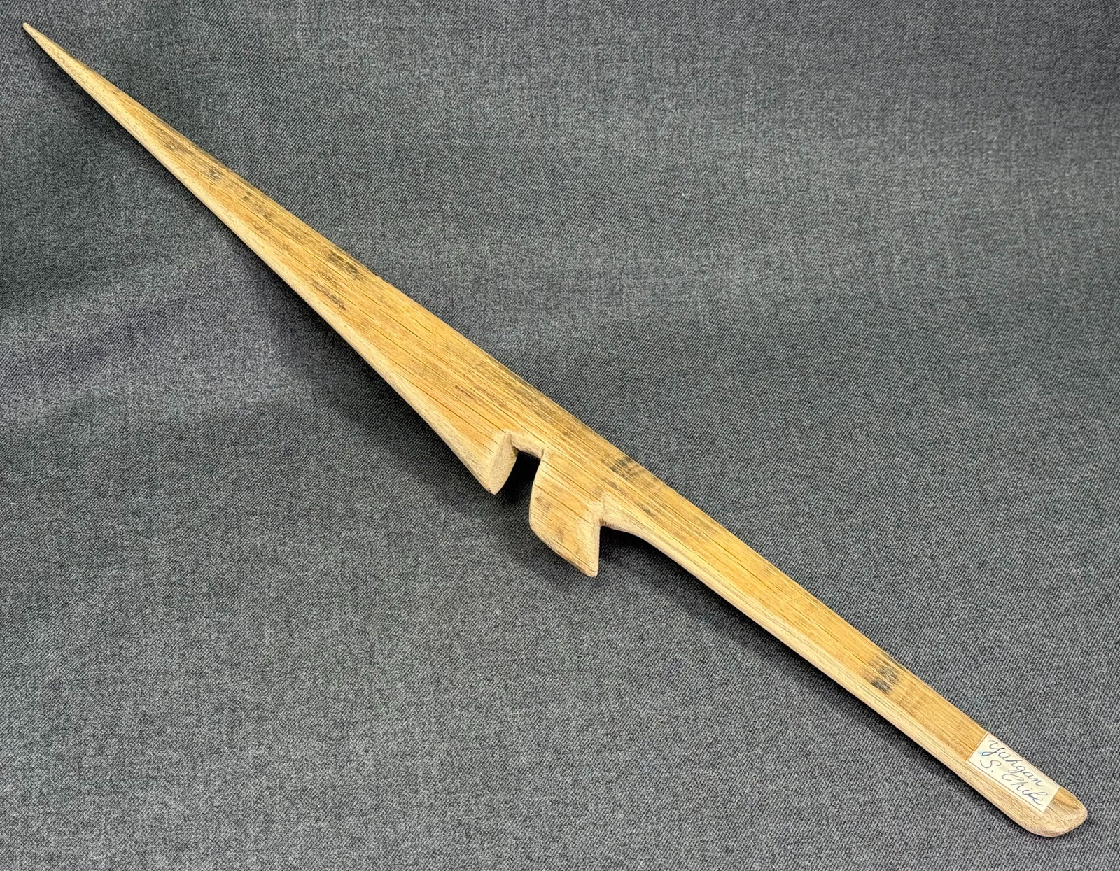 Southern Chile Yahgan / Yamana Harpoon Head. Circa 1860.: IN HOUSE FLAT SHIPPING & HANDLING COST WITHIN ALL THE U.S. : 18 To bypass LiveShipping, and use our In-House shipping service for 18 or shipping combined for multiple lots, please select
