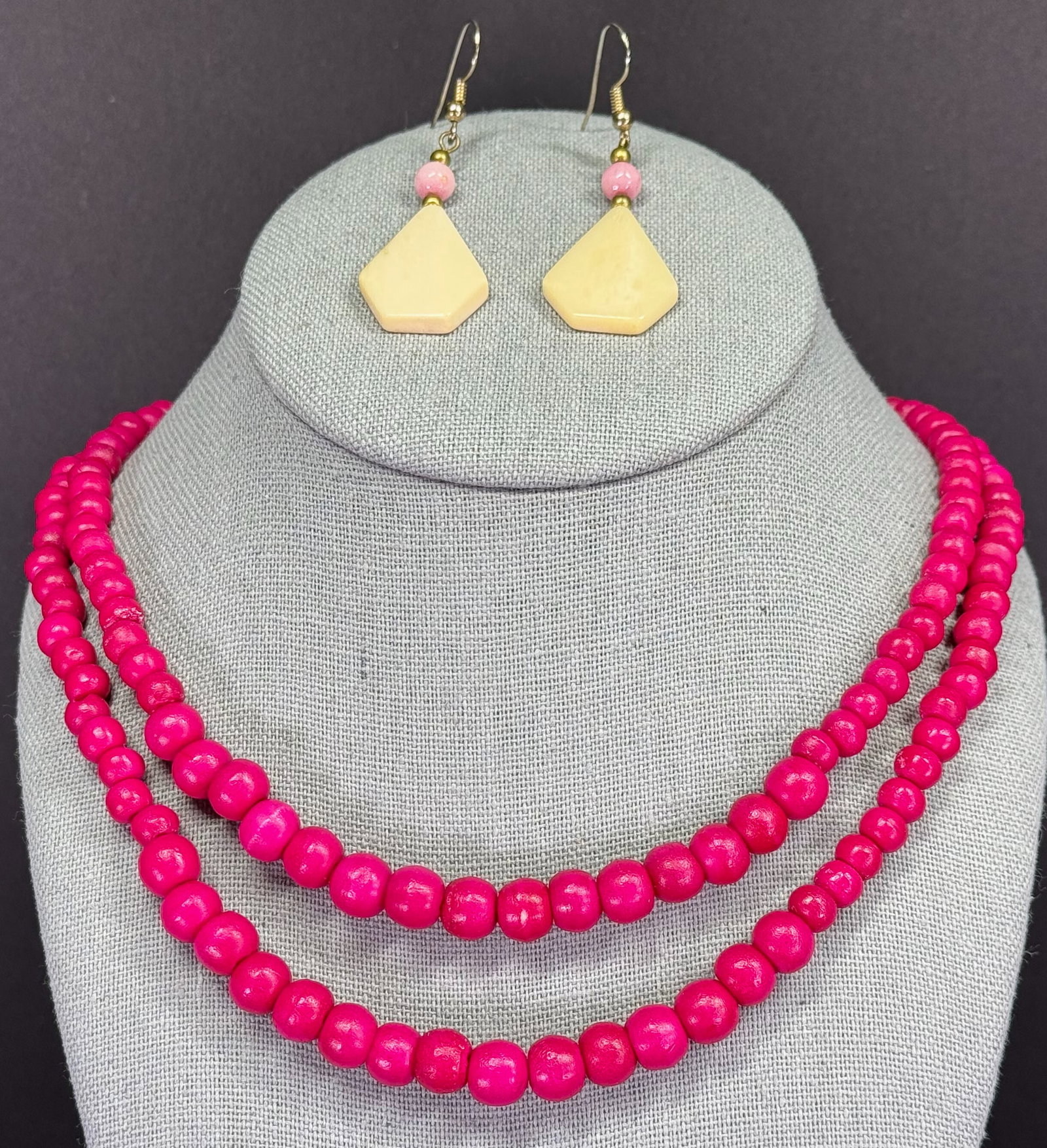 Ethnic style fuschsia dyed bone 2 strands beaded necklace & bone, brass & glass hook earrings: IN HOUSE FLAT SHIPPING & HANDLING COST WITHIN ALL THE U.S. : 7 To bypass LiveShipping, and use our In-House shipping service for 7 or shipping combined for multiple lots, please select “Arrange 