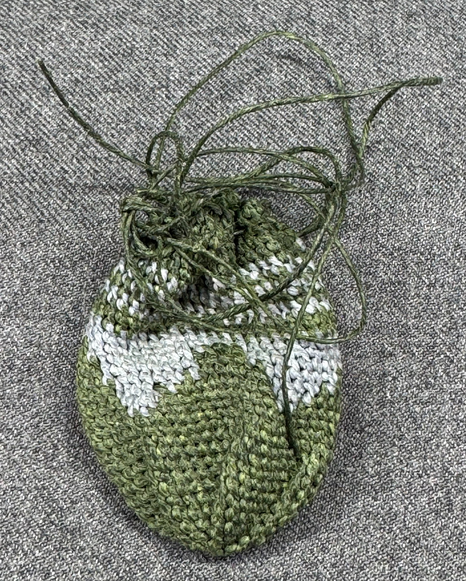 Robin Taylor Daugherty native American style greenish waxed linen Pouch Necklace: IN HOUSE FLAT SHIPPING & HANDLING COST WITHIN ALL THE U.S. : 7 To bypass LiveShipping, and use our In-House shipping service for 7 or shipping combined for multiple lots, please select “Arrange 