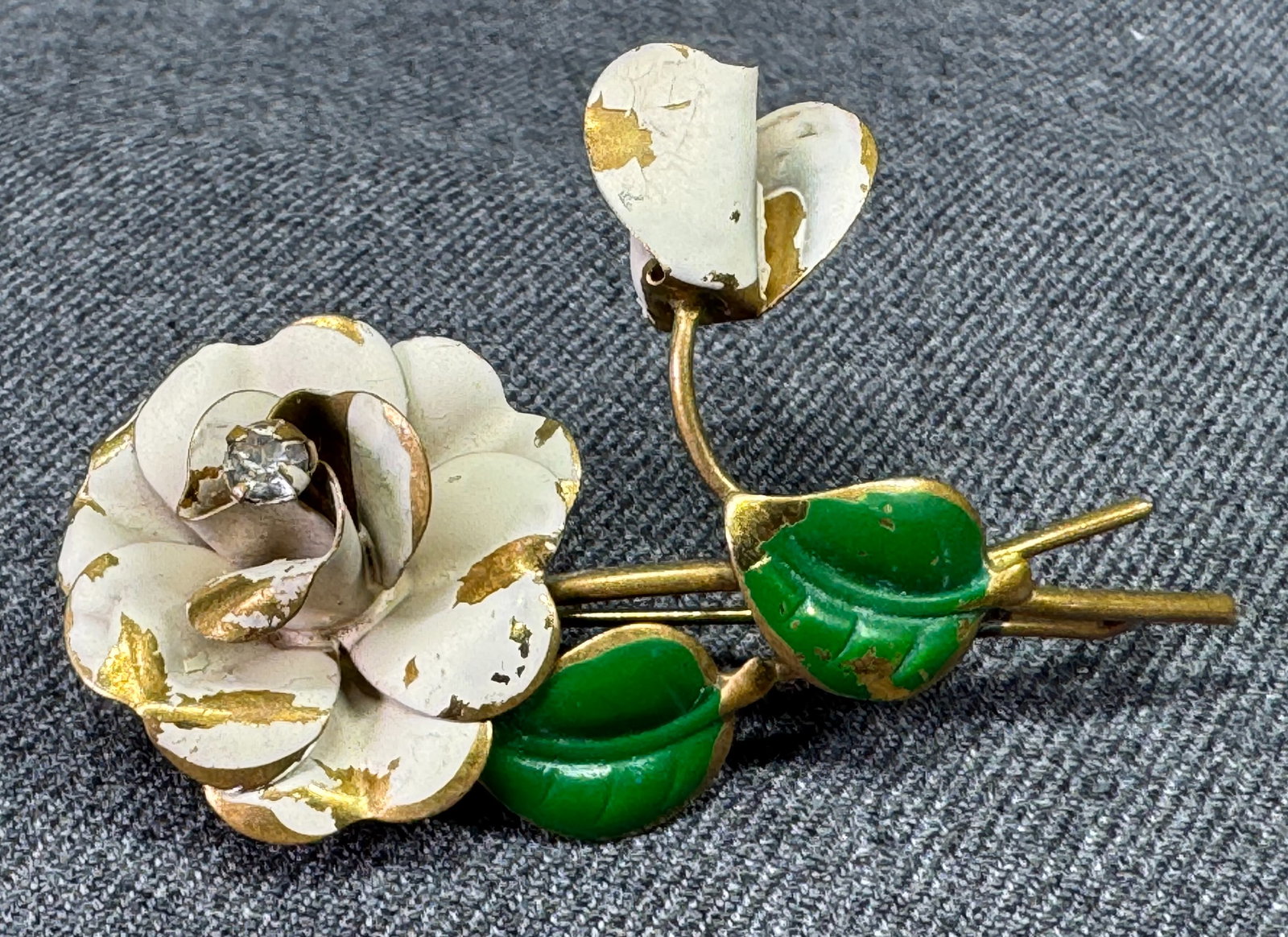 Vintage US Zone Germany crystal enamel goldtone metal flowers brooch pin: IN HOUSE FLAT SHIPPING & HANDLING COST WITHIN ALL THE U.S. : 7 To bypass LiveShipping, and use our In-House shipping service for 7 or shipping combined for multiple lots, please select “Arrange 