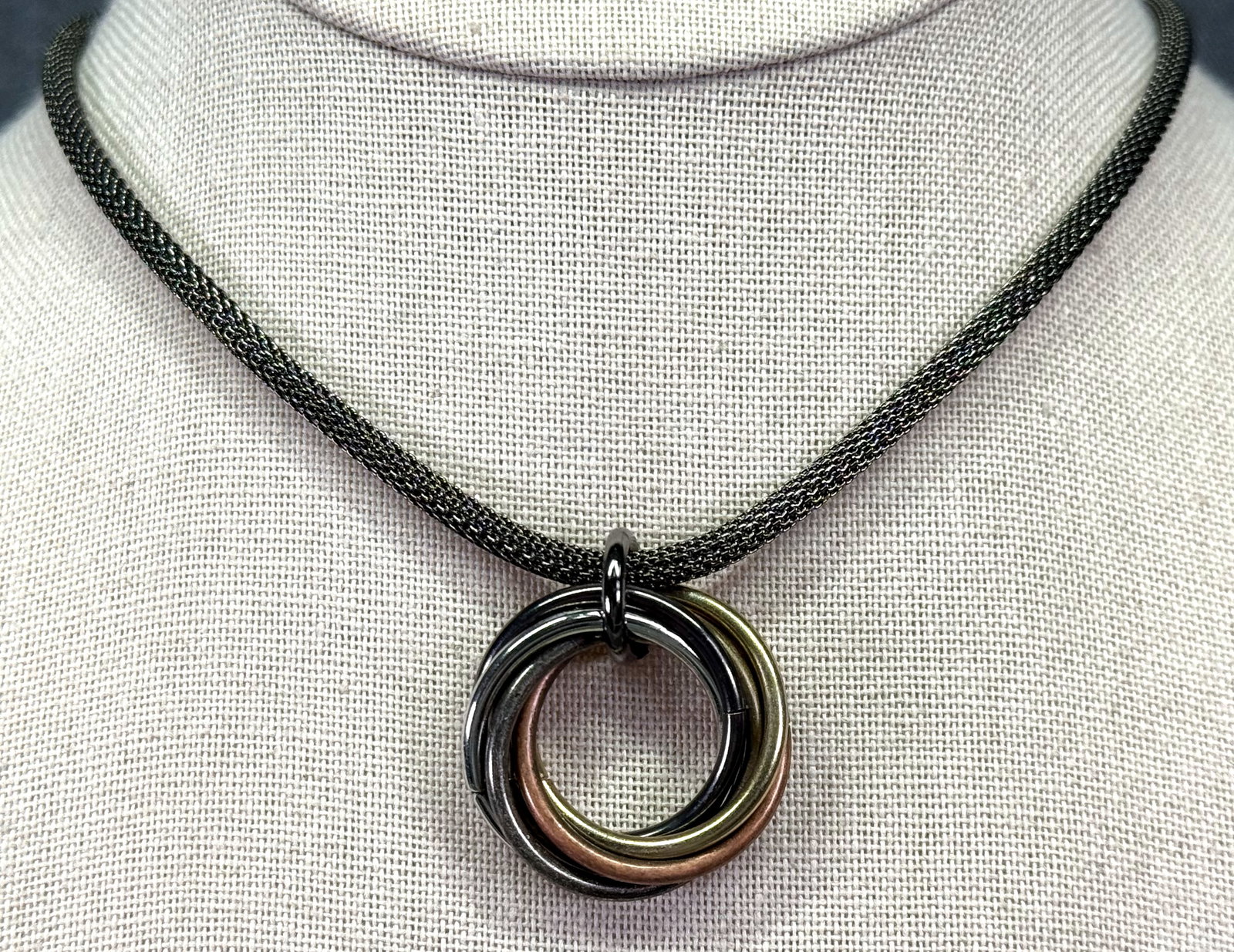 Erica Zap Mixed Metal Knot Pendant Mesh Strap Necklace. *d (1 of 5)