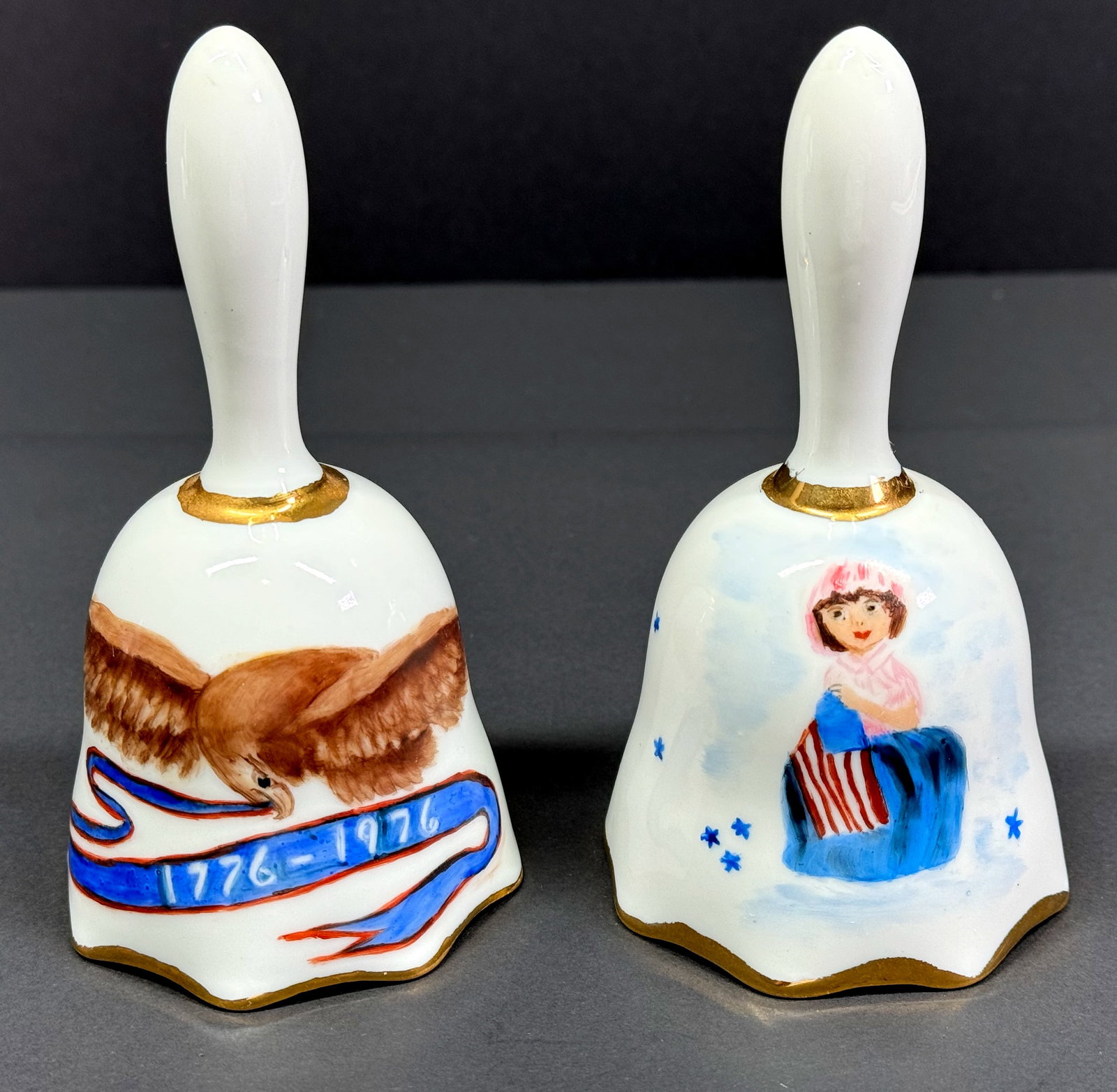 Vintage hand painted Bicentennial American Eagle & Abigail Adams 1776-1976 porcelains bells. Signed: IN HOUSE FLAT SHIPPING & HANDLING COST WITHIN ALL THE U.S. : 7 To bypass LiveShipping, and use our In-House shipping service for 7 or shipping combined for multiple lots, please select “Arrange 