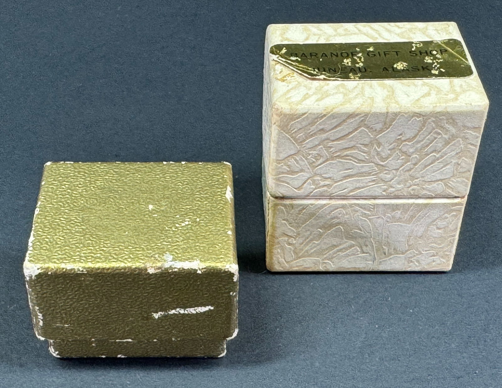 Vintage Baranof Gift Shop Juneau Alaska & other unbranded cardboard jewelry ring boxes. (1 of 7)