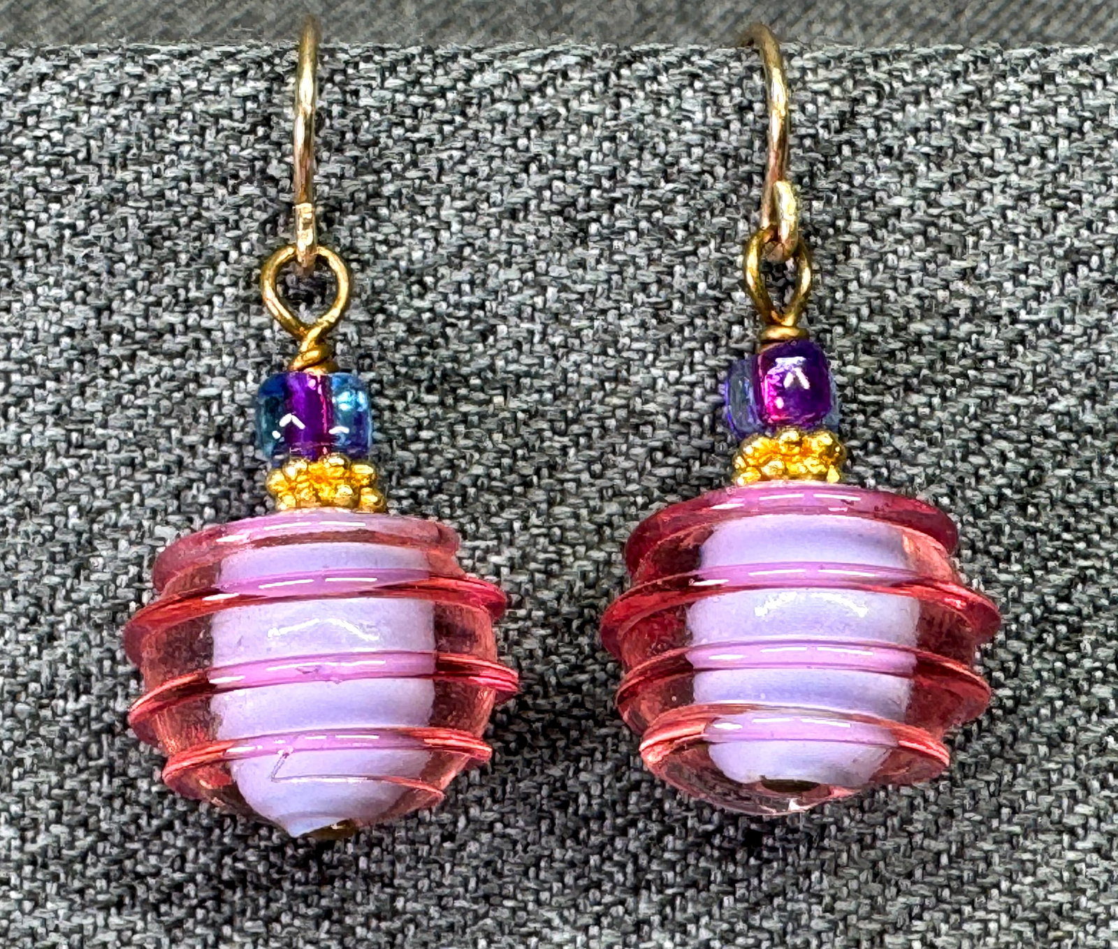 Jane Barthelemy Marco Polo Designs Murano Glass Jojo Earrings. Unused in card. *n (1 of 7)