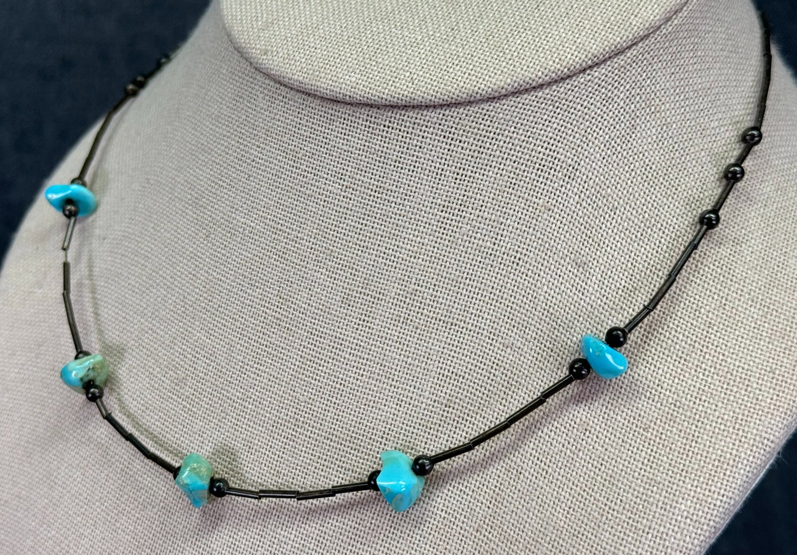 Vintage Native American Navajo Liquid Silver Turquoise Nugget Station Necklace. *g (1 of 5)