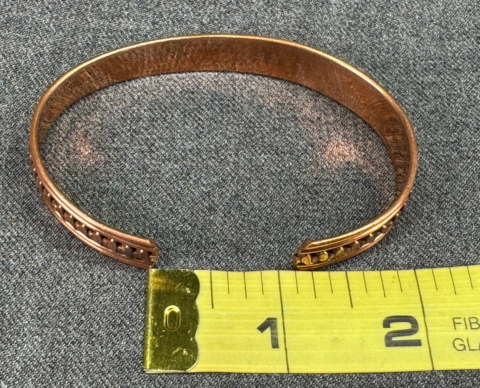 Vintage decorated solid copper cuff bracelet. *K - 9