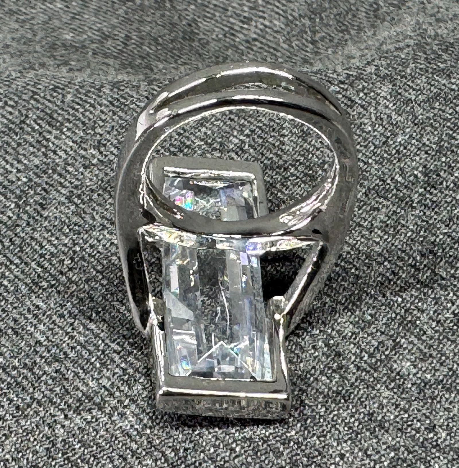 Oversized CZ Silver-tone Statement Ring. *M - 2