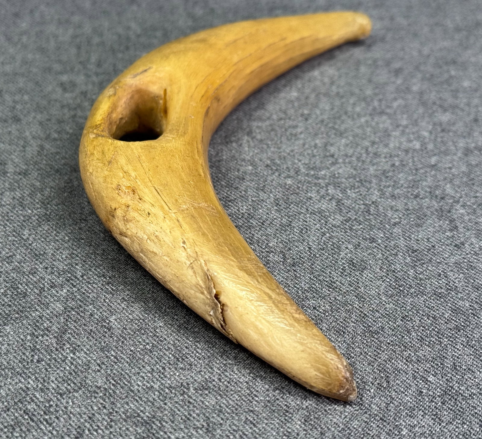 Native American Sewing Kit Toggle. Horn. - 4