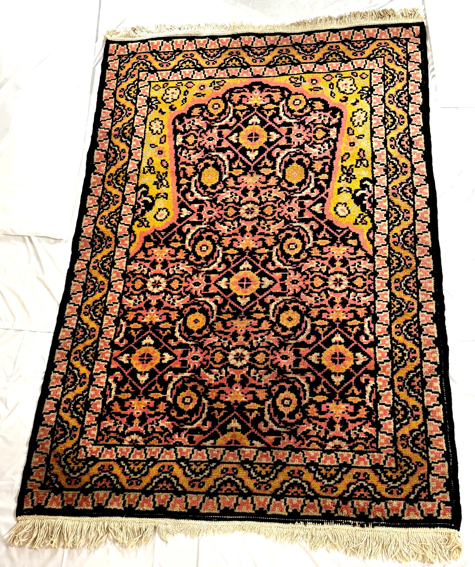 French Hand Knotted Prayer Wool Rug, circa 1935. (1 of 19)