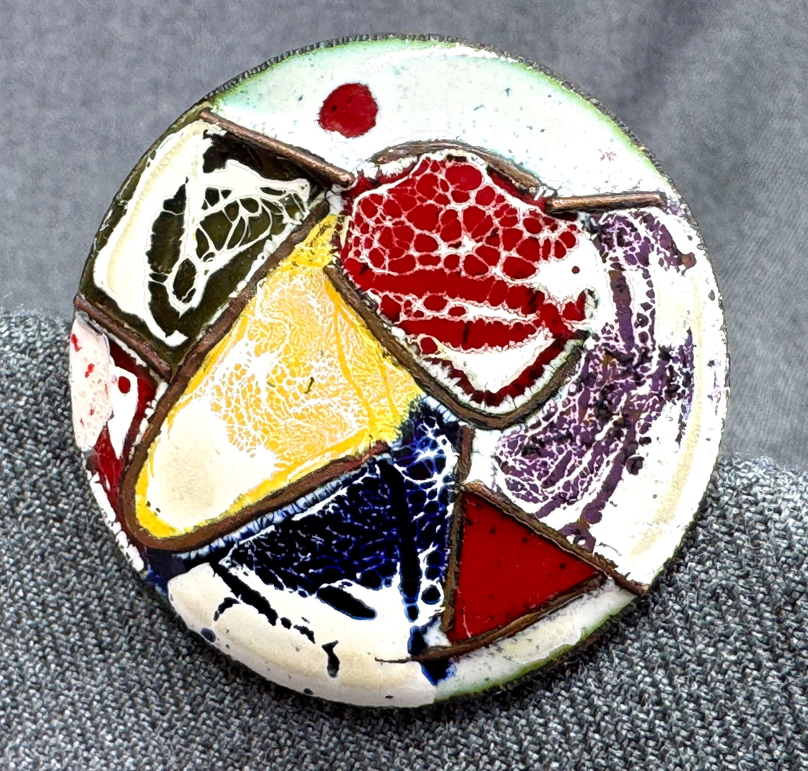 Vintage MCM L. Tarachas wire inlay enamel on copper rounded brooch pin: IN HOUSE FLAT SHIPPING & HANDLING COST WITHIN ALL THE U.S. : $7 To bypass LiveShipping, and use our In-House shipping service for $7 or shipping combined for multiple lots, please select “Arrang