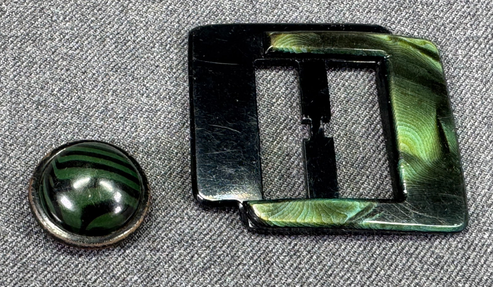 Vintage marbled green & black celluloid tight back button & belt buckle: IN HOUSE FLAT SHIPPING & HANDLING COST WITHIN ALL THE U.S. : $7 To bypass LiveShipping, and use our In-House shipping service for $7 or shipping combined for multiple lots, please select “Arrang