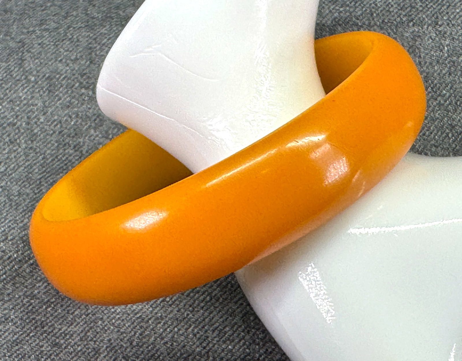 Mid Century Butterscotch Bakelite Bangle. *o (1 of 7)