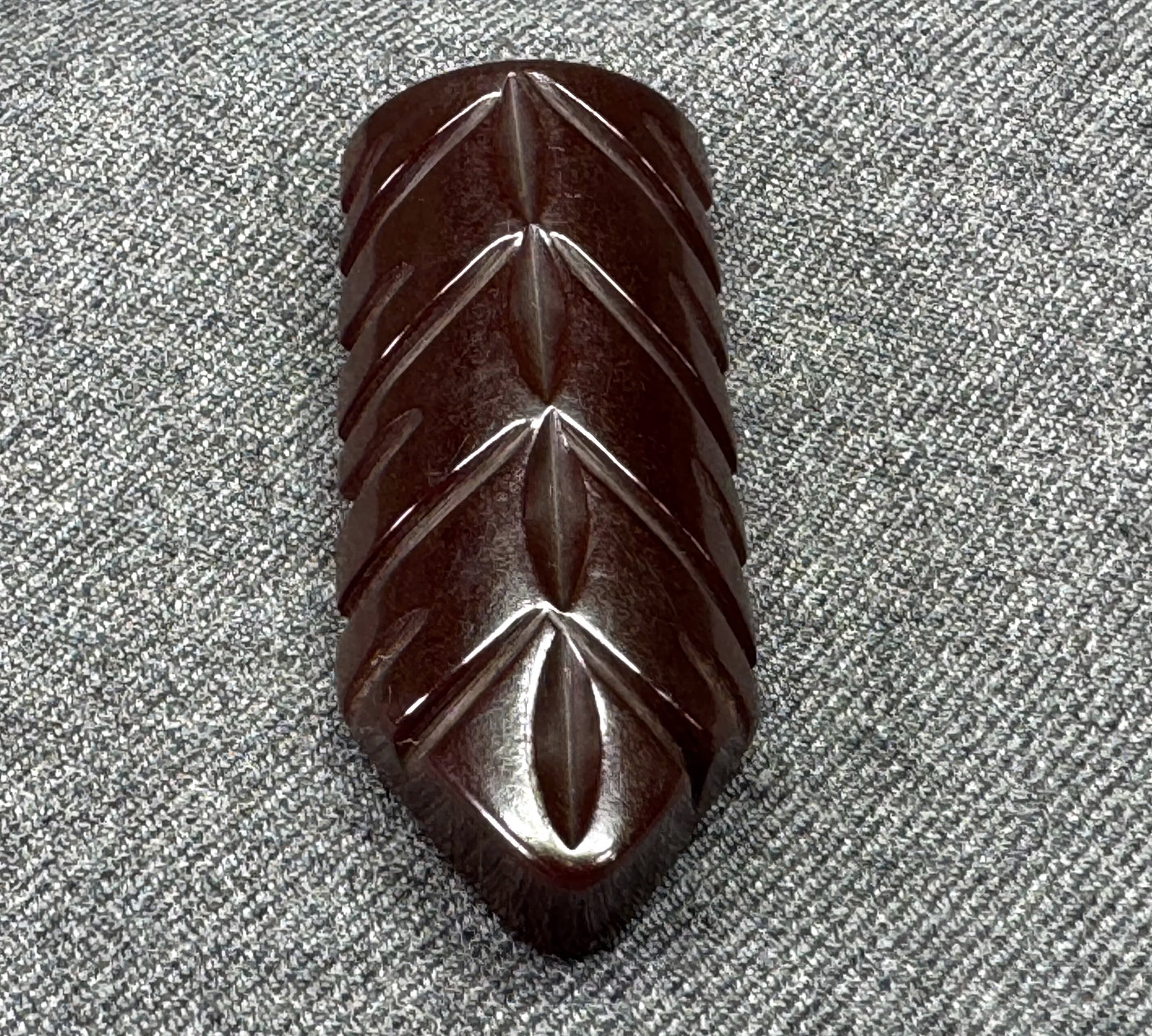 Art Deco Brown Bakelite Dress Clip. *o (1 of 5)