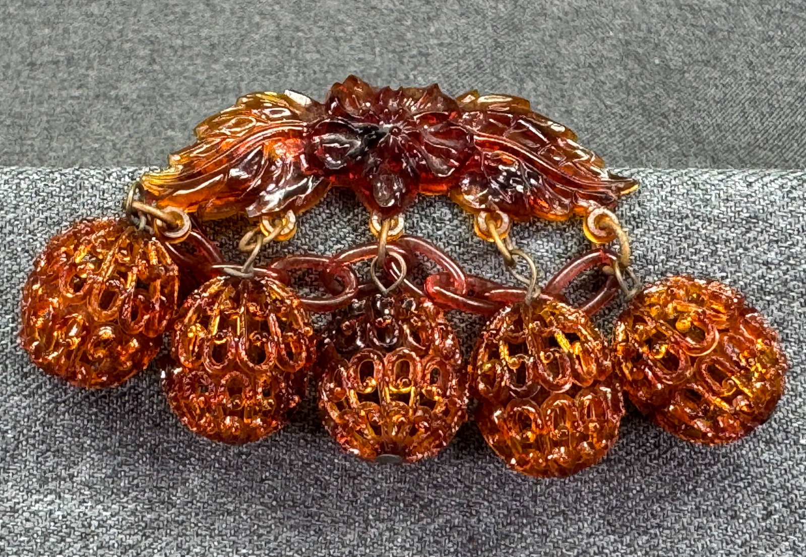 Vintage Mid-Century Amber Celluloid Cascade Dangle Brooch Pin. *o (1 of 5)
