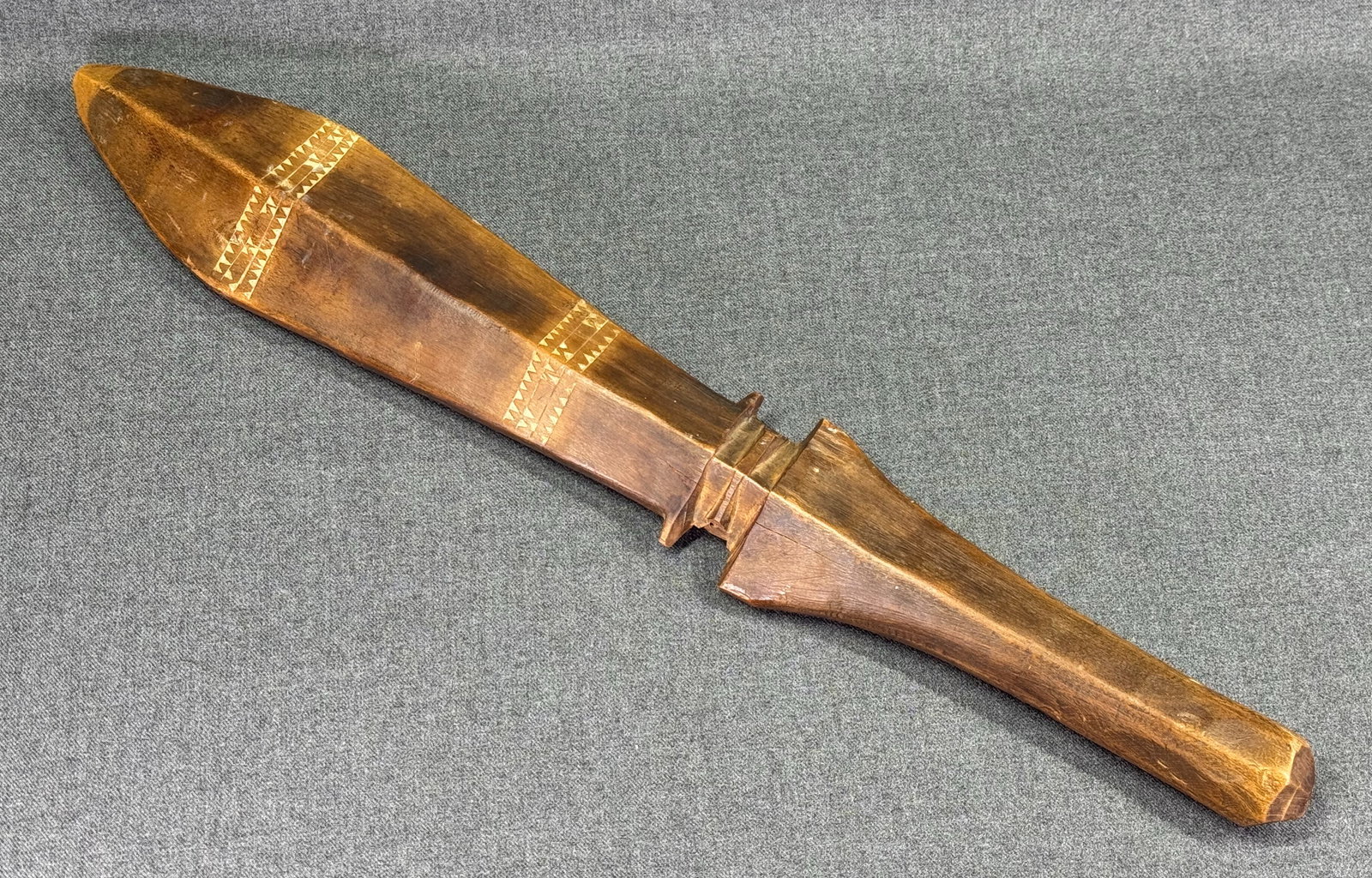 Samoan War Club. Carved and decorated wood.: IN HOUSE FLAT SHIPPING & HANDLING COST WITHIN ALL THE U.S. : 24 To bypass LiveShipping, and use our In-House shipping service for 24 or shipping combined for multiple lots, please select “Arrang