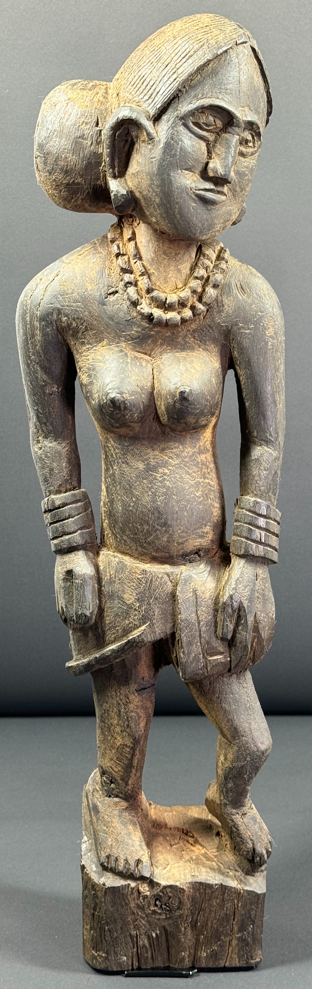 Naga Burma/India Female Figure. Carved wood.: IN HOUSE FLAT SHIPPING & HANDLING COST WITHIN ALL THE U.S. : 27 To bypass LiveShipping, and use our In-House shipping service for 27 or shipping combined for multiple lots, please select “Arrang
