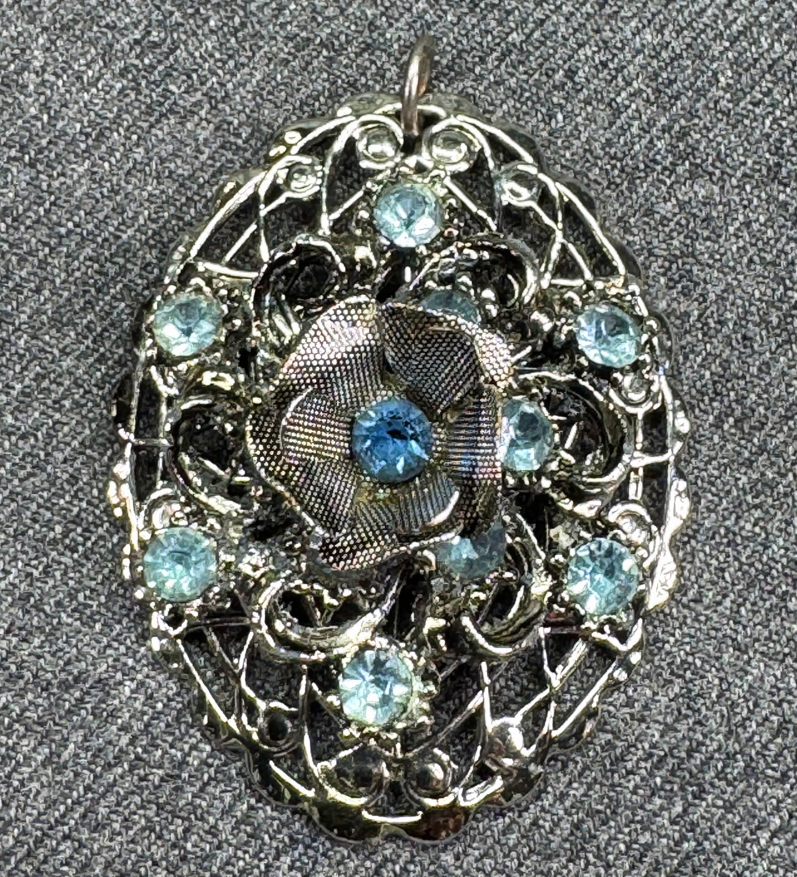 Vintage Sky Blue Rhinestone Filigree Flower Pendant. #p (1 of 4)