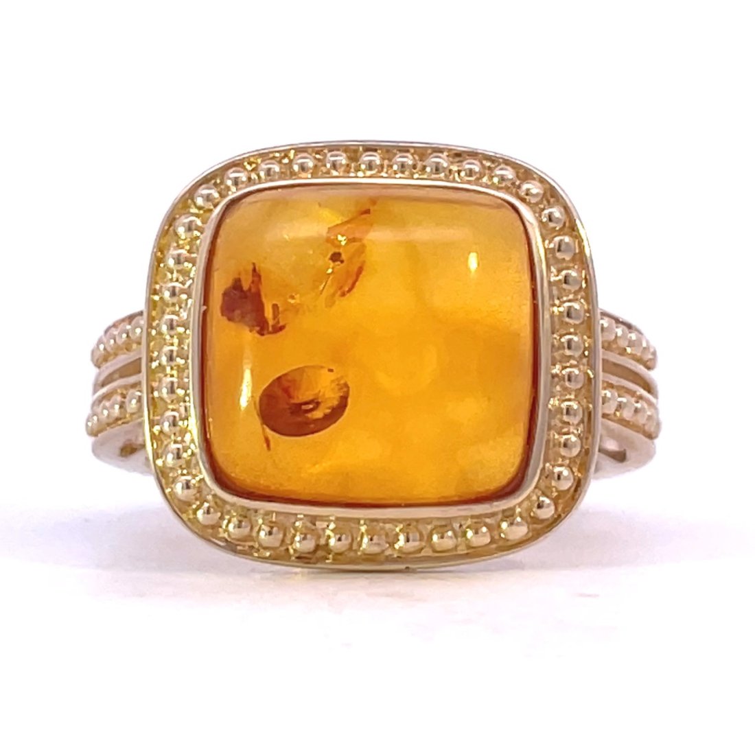 10KT YELLOW GOLD AMBER RING (1 of 2)