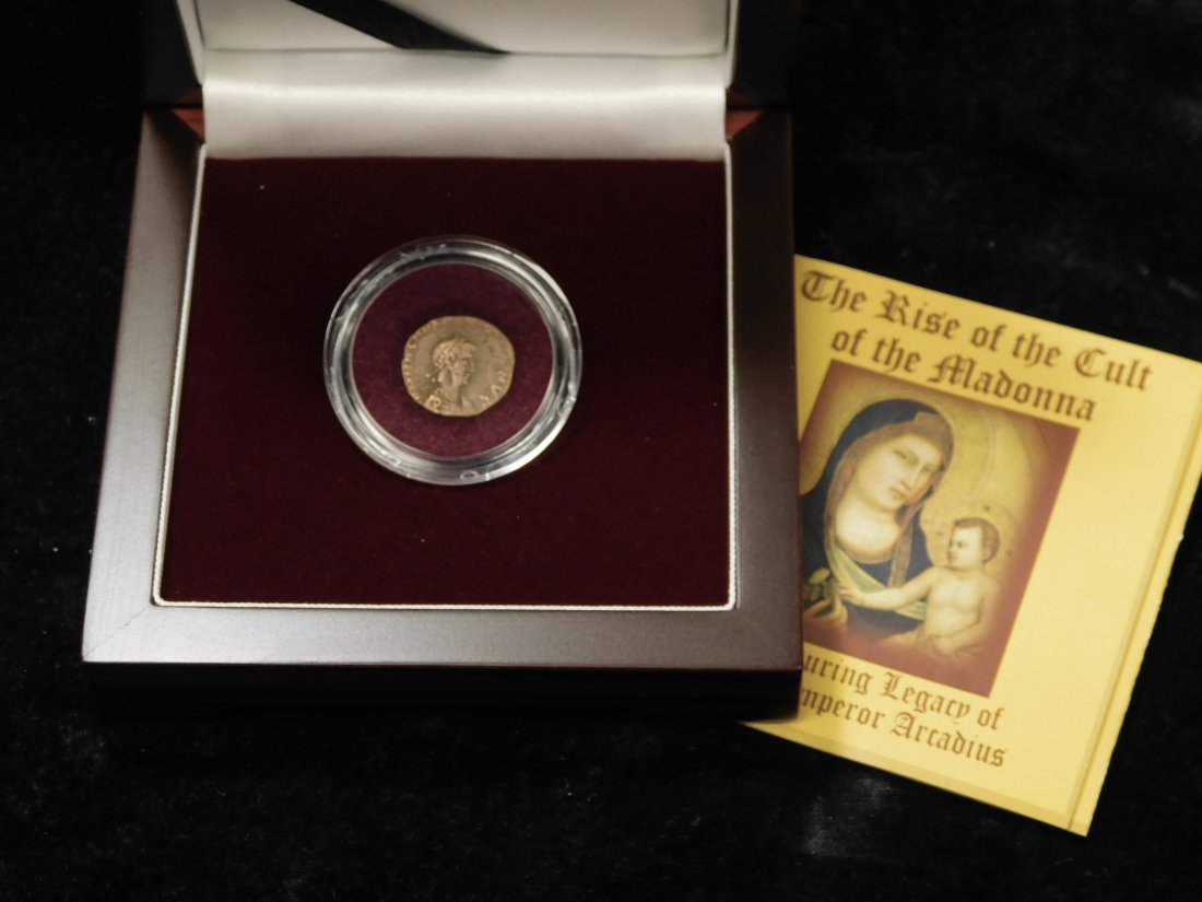 The rise of the cult of the Madonna Roman Bronze Coin w/ Certificate & Wood Box (1 of 7)