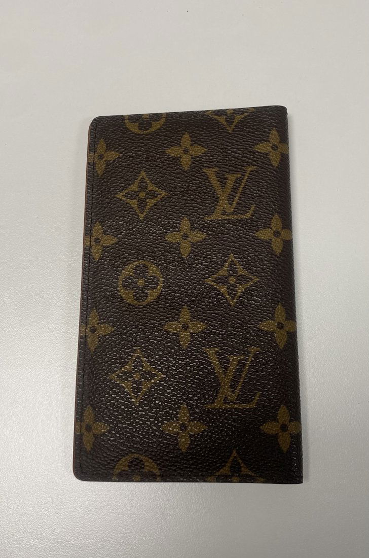LOUIS VUITTON MONOGRAM POCKET AGENDA / CHECKBOOK COVER (1 of 5)