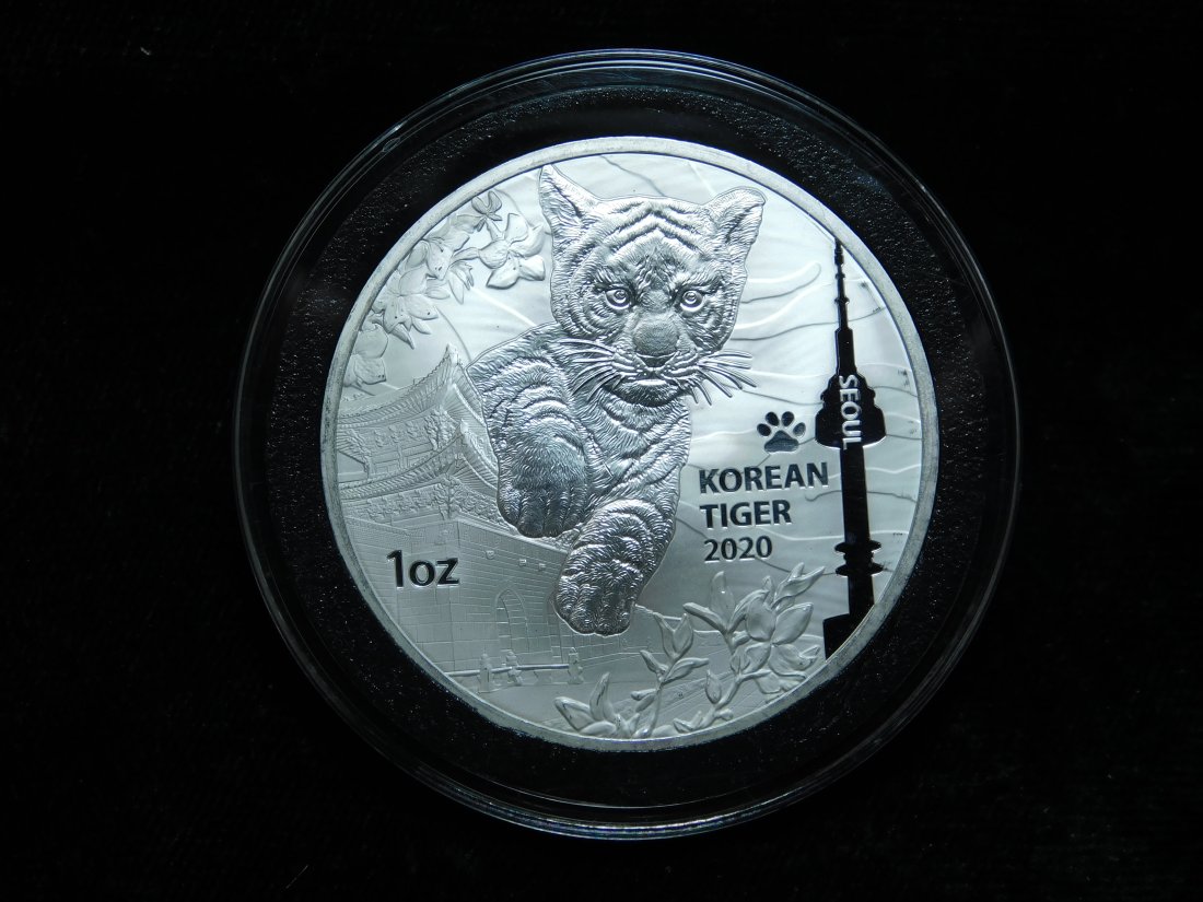 2020 Korean Tiger 1 oz .999 Fine Silver Coin: For sale is a 2020 Korean Tiger 1 oz .999 Fine Silver Coin from the Republic of Korea.