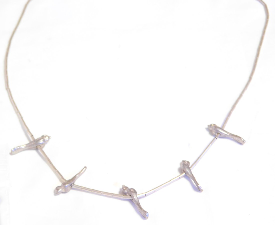 Native American Sterling Silver 5 Fetish Birds Liquid Silver Necklace 15 " N126: For Sale is a Native American Sterling Silver 5 Fetish Birds Liquid Silver Necklace.The Length is 15" and has a Total Weight of 6.0 Grams.
