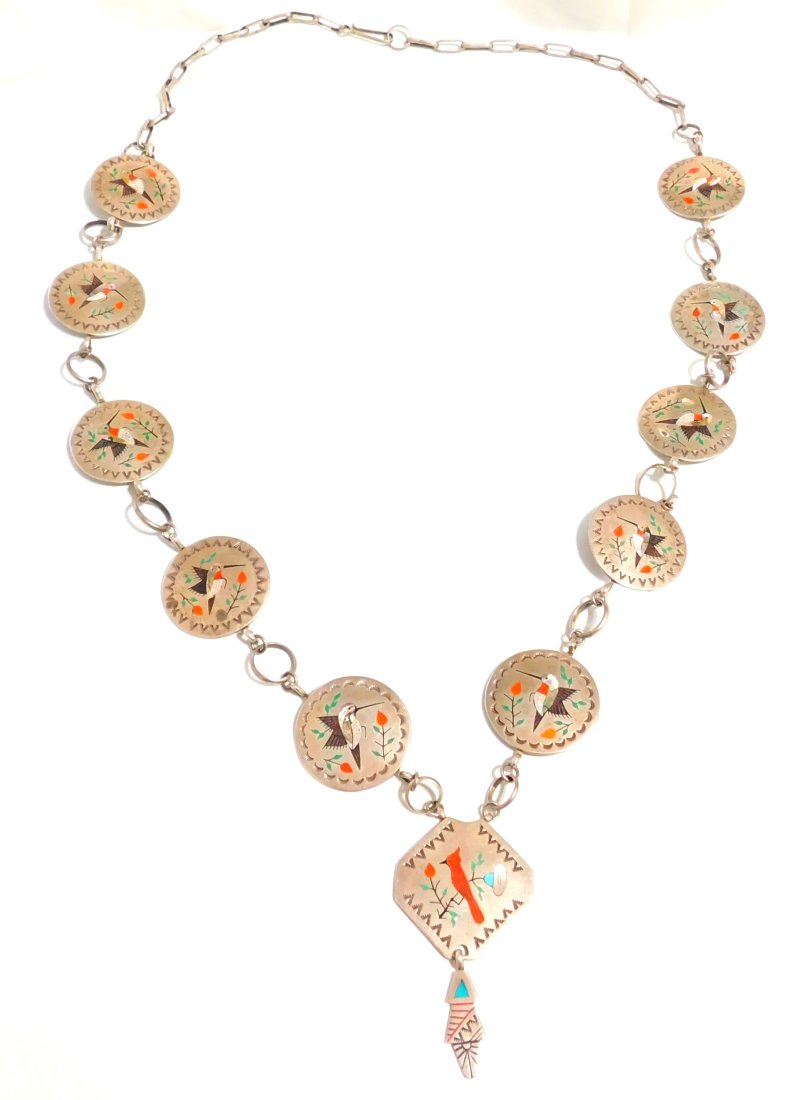Raymond Boyd Zuni Sterling Silver Multi Colored Inlay Hummingbird Style Necklace: Thank You For Your Interest!For Sale is a Raymond Boyd Zuni Sterling Silver Multi Stone Inlay Hummingbird Necklace.This Measures Approximately 42"and has a Total Weight of 154.2 Grams.Another Spectacu