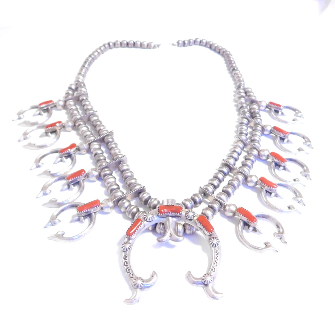 Native American Red Coral Sterling Silver Squash Blossom Signed: Thank you for your interest,For Sale is a Vintage Sterling Silver Native American Red Coral Squash Blossom Necklace Hand Crafted, signed by Tom Randall Navajo Artist.The Length of this Gorgeous Neckla