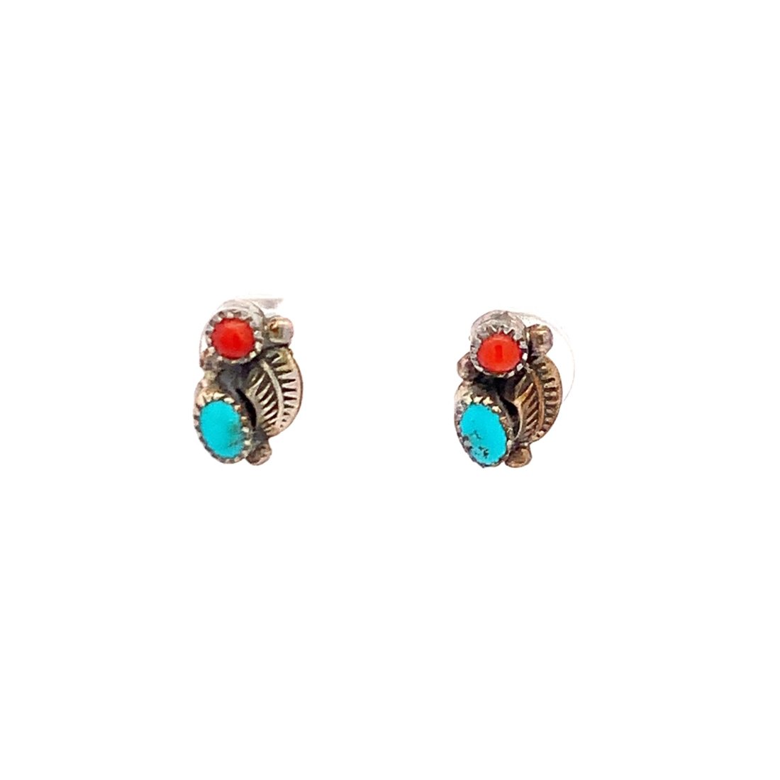 NATIVE AMERICAN STUD EARRINGS: STERLING SILVER STUD EARRINGS WITH TURQUOISE AND CORAL STONES AND A FEATHER DETAIL. SMALL BACKS INCLUDED WEIGHING 1.3 GRAMS