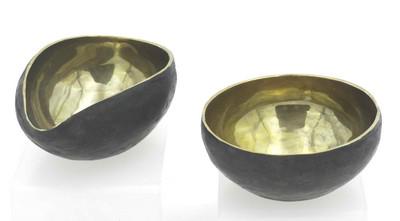 MODERN HAMMERED BRASS CREAM & SUGAR: Modern Hand Hammered Sugar and Creamer/ Sugar 4"x4"x2". Creamer .5"x3.5"x2". Weight 11.8 oz. PROVENANCE: A Charleston SC Private Estate.