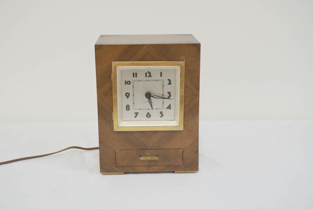 SETH THOMAS ART DECO ELECTRIC CLOCK (1 of 1)