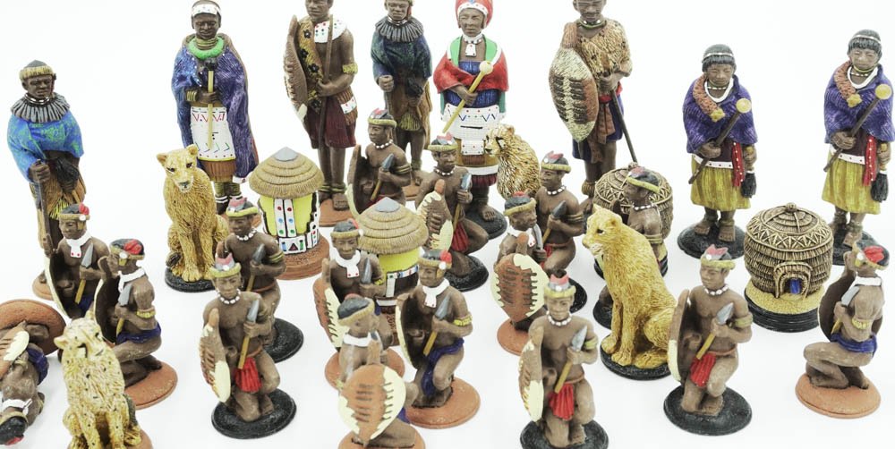 AFRICAN TRIBAL HAND PAINTED CHESS SET (1 of 4)