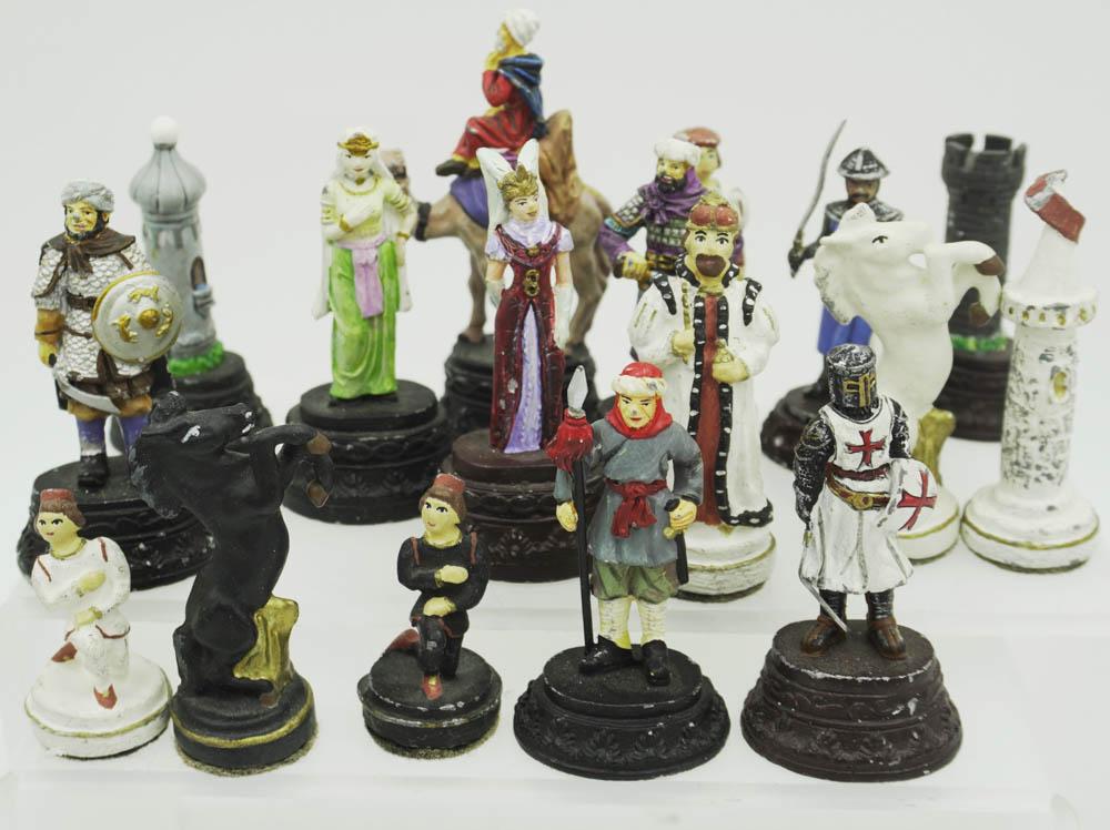 HAND PAINTED LEAD MEDIEVAL CHESS PIECES (1 of 4)