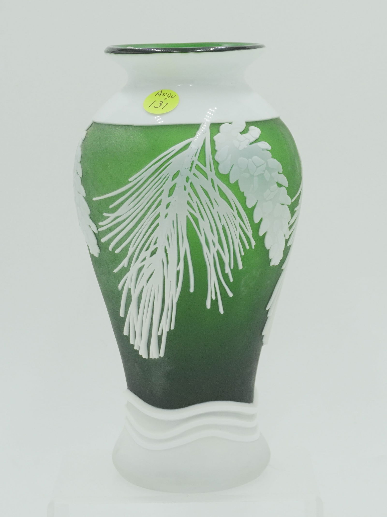 RARE FENTON WHITE CUT TO GREEN PINE CONES VASE (1 of 4)