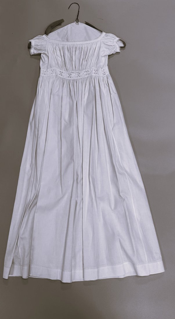 6 VICTORIAN / EDWARDIAN LADIES & CHILD WHITE CLOTHING (1 of 1)