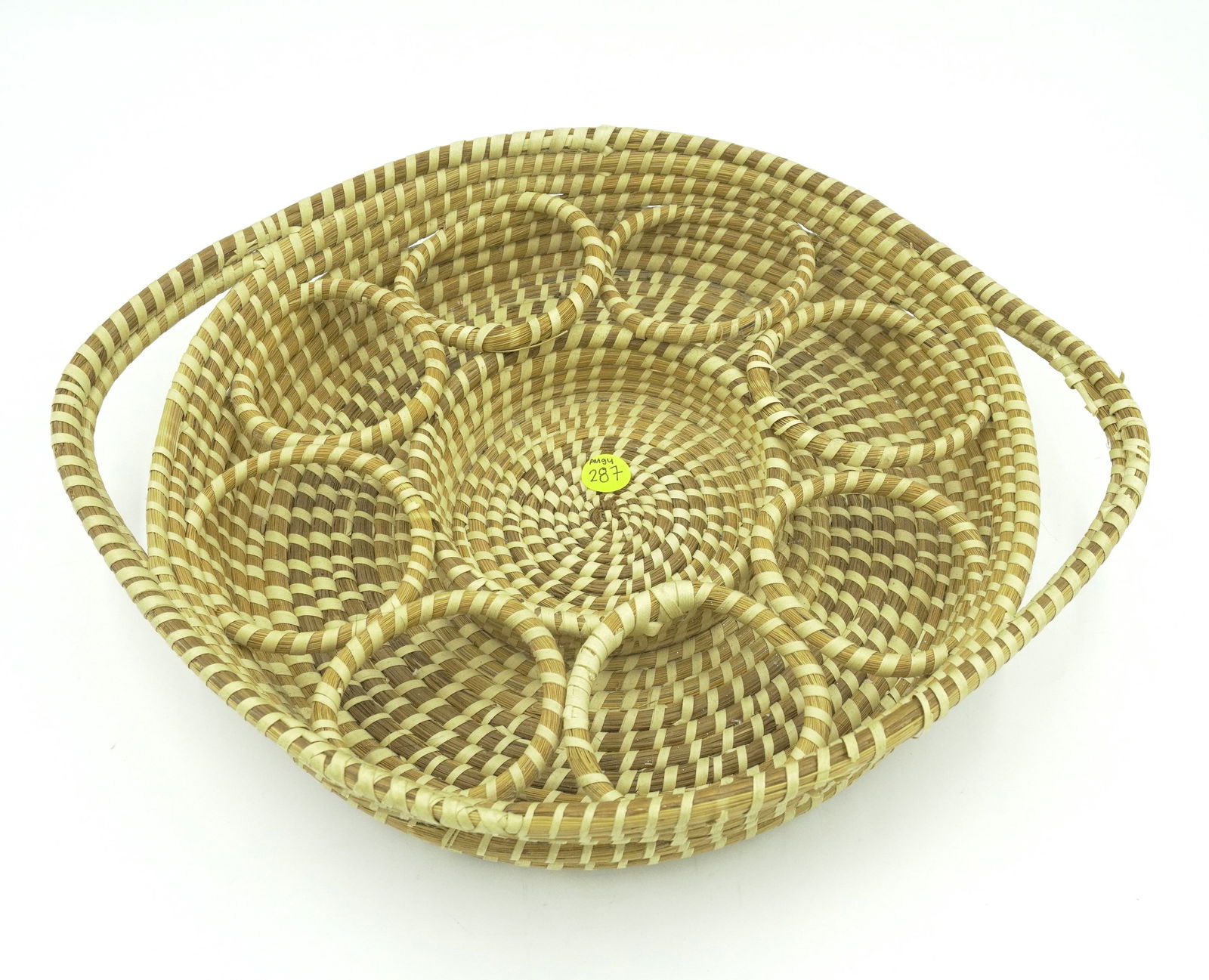 CHARLESTON SWEETGRASS BASKET DRINK CADDY (1 of 5)