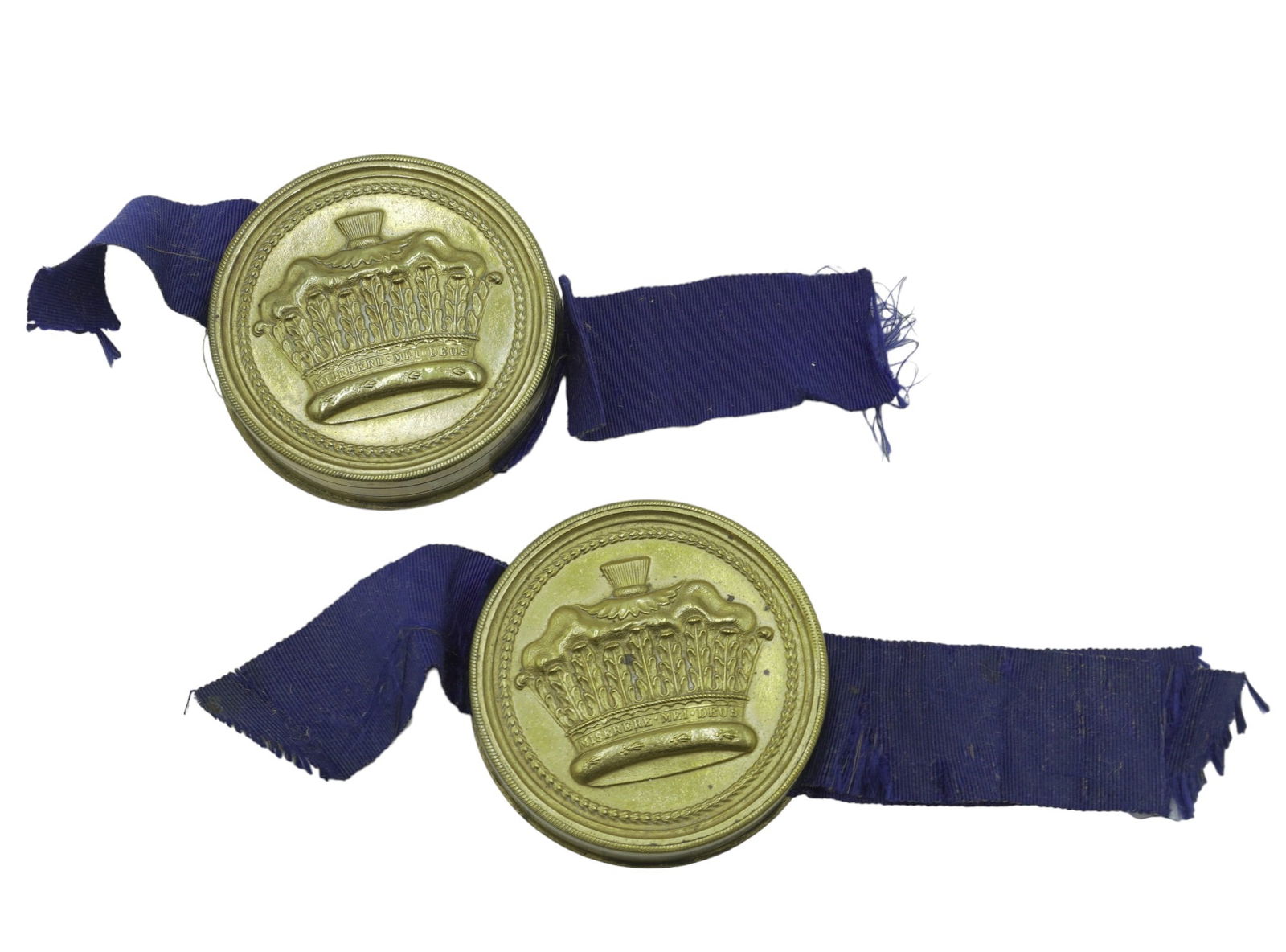 ANTIQUE PAIR BRITISH ROYAL DOCUMENT SEALS (1 of 6)