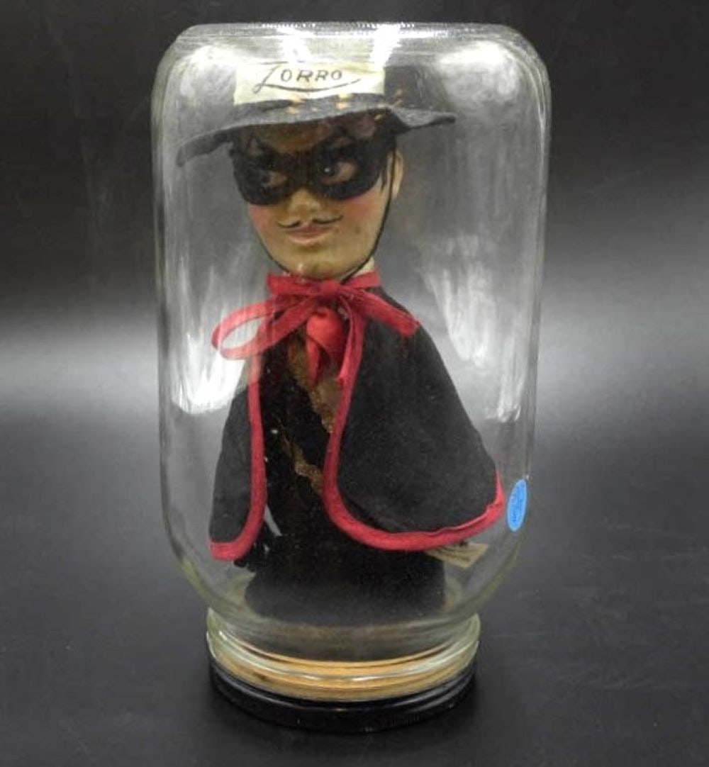 VINTAGE ZORRO GUND HAND PUPPET IN A JAR (1 of 12)
