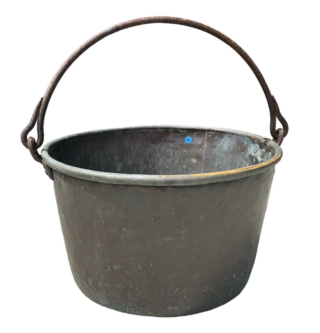 ANTIQUE PRIMITIVE LARGE COPPER CAULDRON (1 of 5)