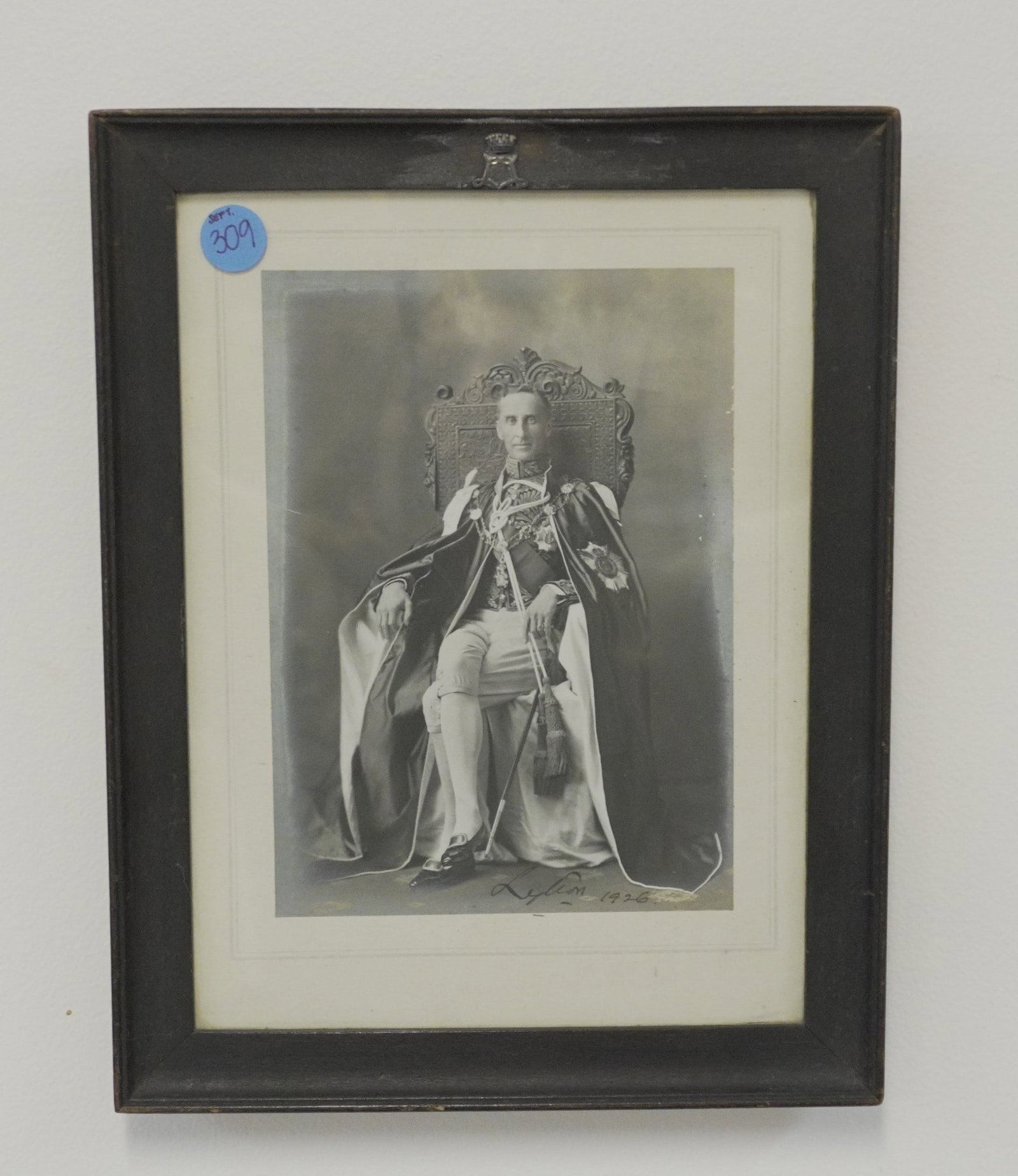 ANTIQUE KNIGHT OF GARTER PHOTOGRAPH: Antique Knight of Garter photograph from 1926. The Most Noble Order of the Garter is an order of chivalry founded by Edward III of England in 1348. The most senior order of knighthood in the British h