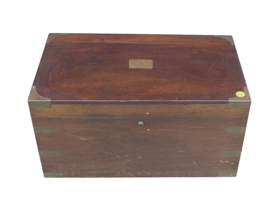 ANTIQUE 1901 LARGE ENGLISH CIGAR HUMIDOR (1 of 6)