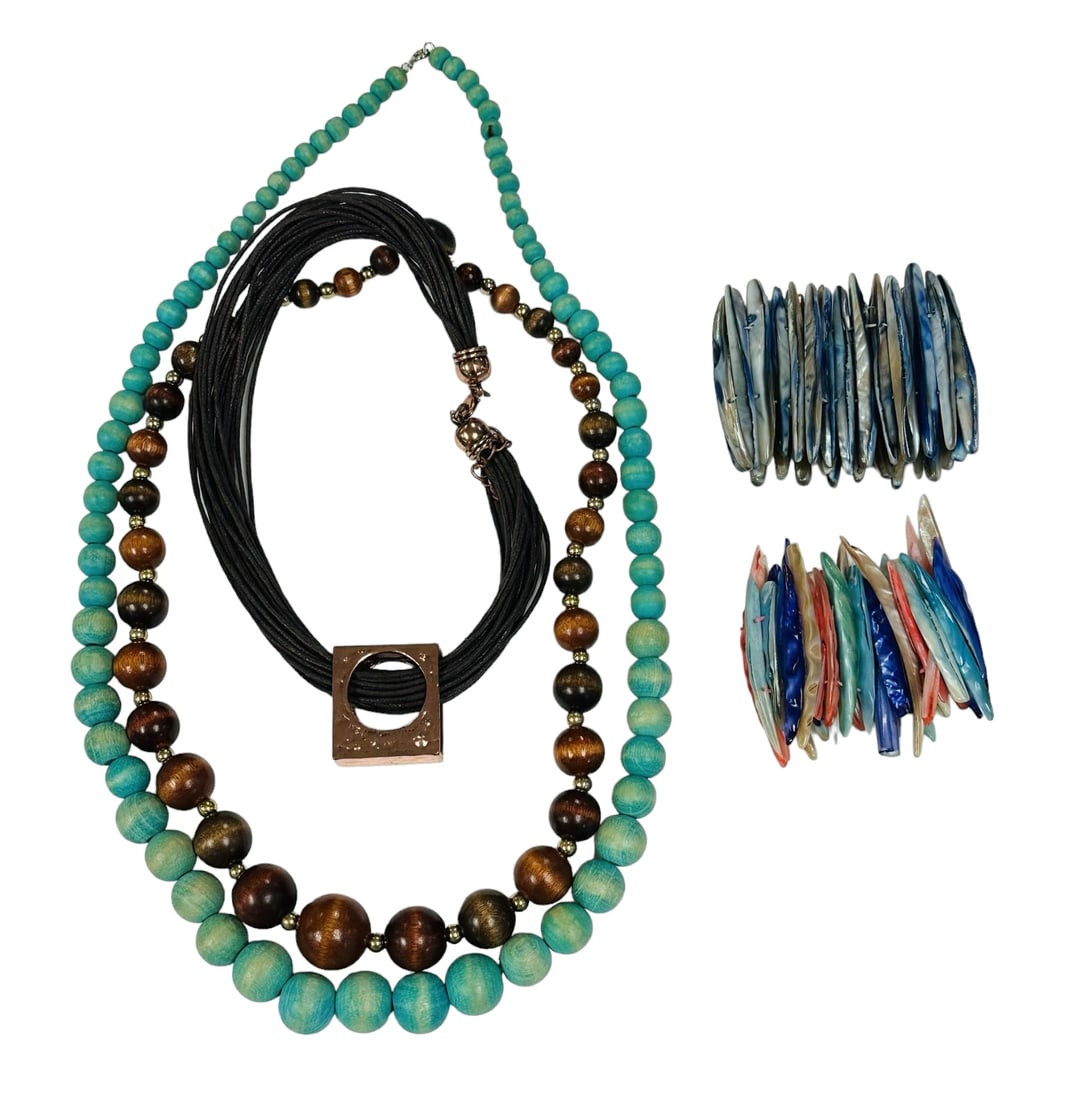 LOT OF VINTAGE JEWELRY - 5 PIECES (1 of 6)