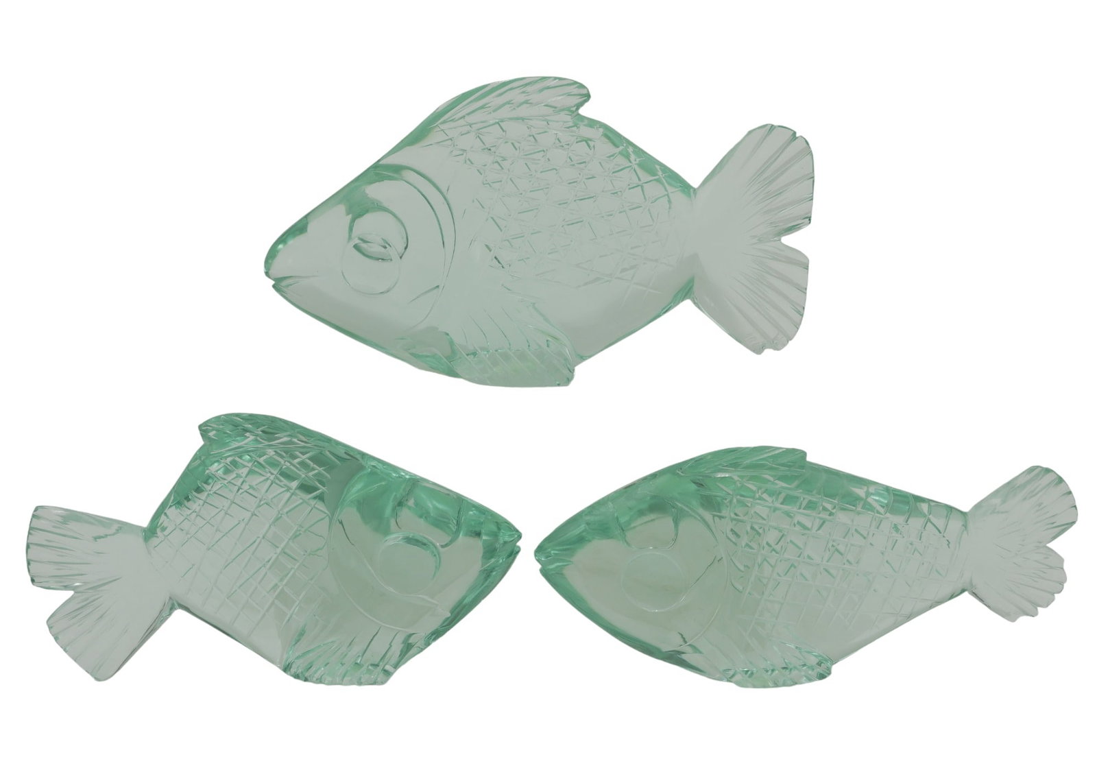3 ART GLASS AQUA GREEN ETCHED FISH: 3 Art Glass Cut and Etched Aqua Green Fish Paperweights. 2 with minor nicks to tails. Largest 6". Weight combined 2 lbs 2 oz.