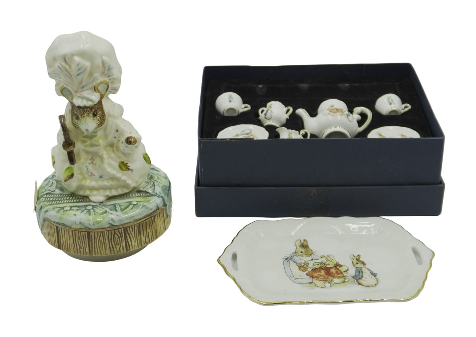 VINTAGE BEATRIX POTTER SCHMID MUSIC BOX & BETRIX POTTER PORCELAIN TEA SET (1 of 11)
