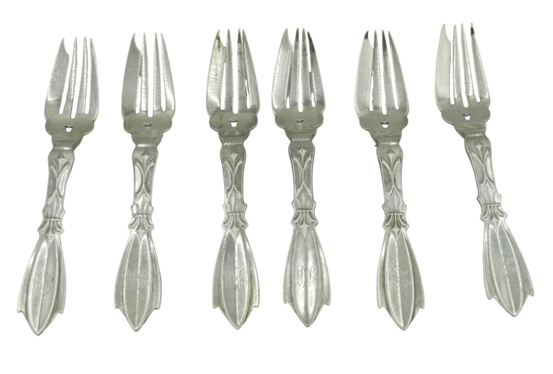 6 RARE 1851 COIN SILVER PASTRY FORKS ALBERT COLES (1 of 3)