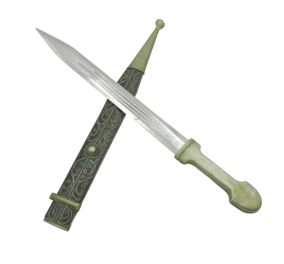 RUSSIAN CAUCASIAN ISLAMIC DAGGER WITH NIELLO (1 of 3)