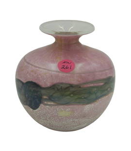 VINTAGE PINK & BRONZE MDINA GLASS VASE: Vintage Pink and Bronze "Ming" Mdina Maltese Art Glass Vase. Measures 4.5"x4.5"x5". Weight 1 lb 10 oz. Mdina Glass was founded in the Maltese town of Mdina, in 1968 by Michael Harris and Eric Dobson,