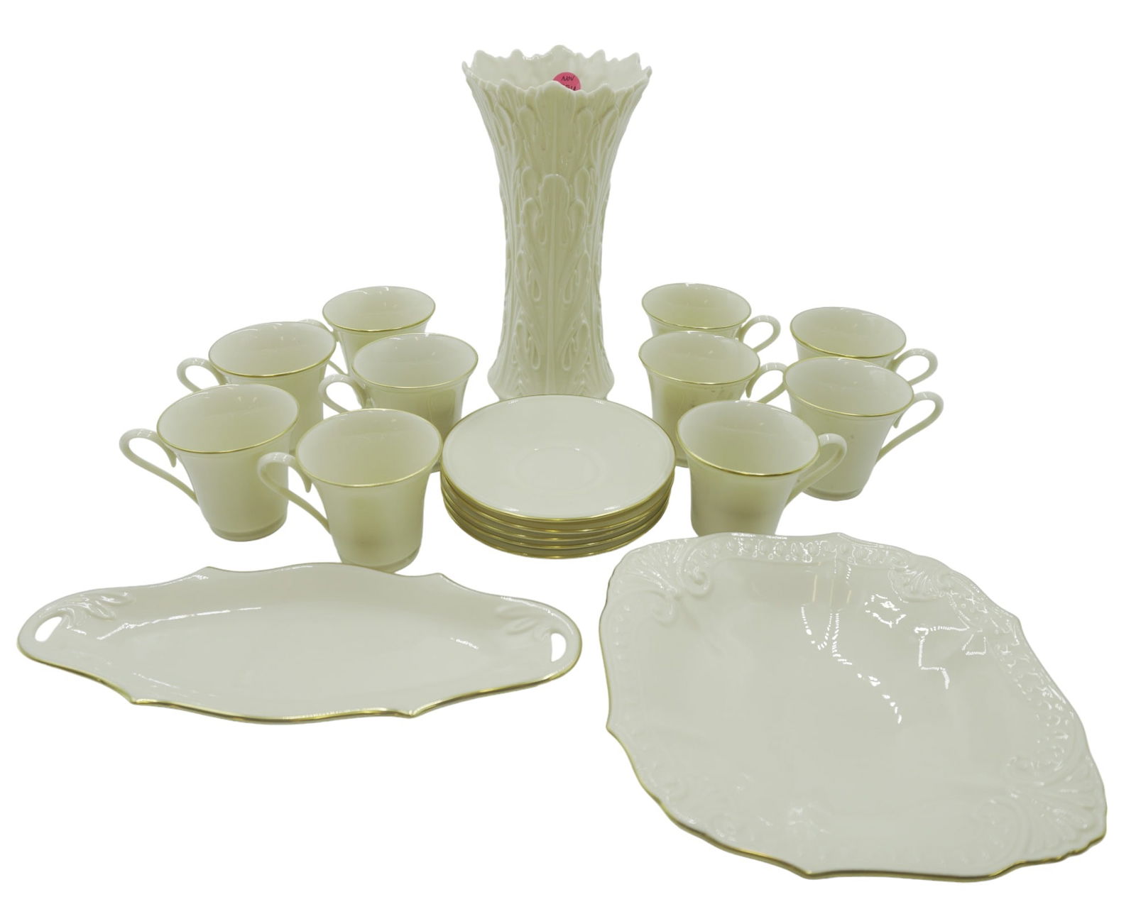 18 pc LENOX CREAM CHINA (1 of 7)